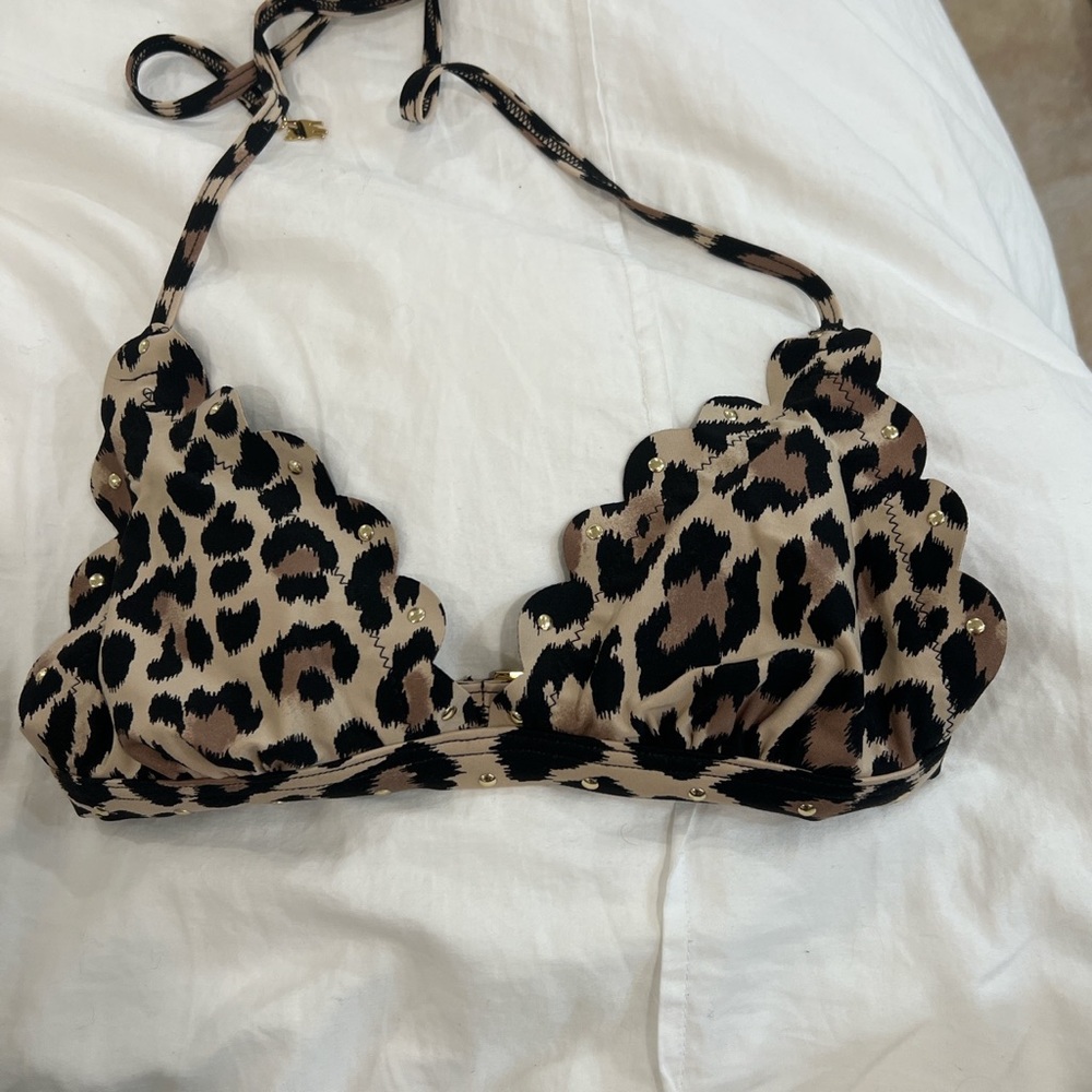 Cheetah print bikini top size SMALL